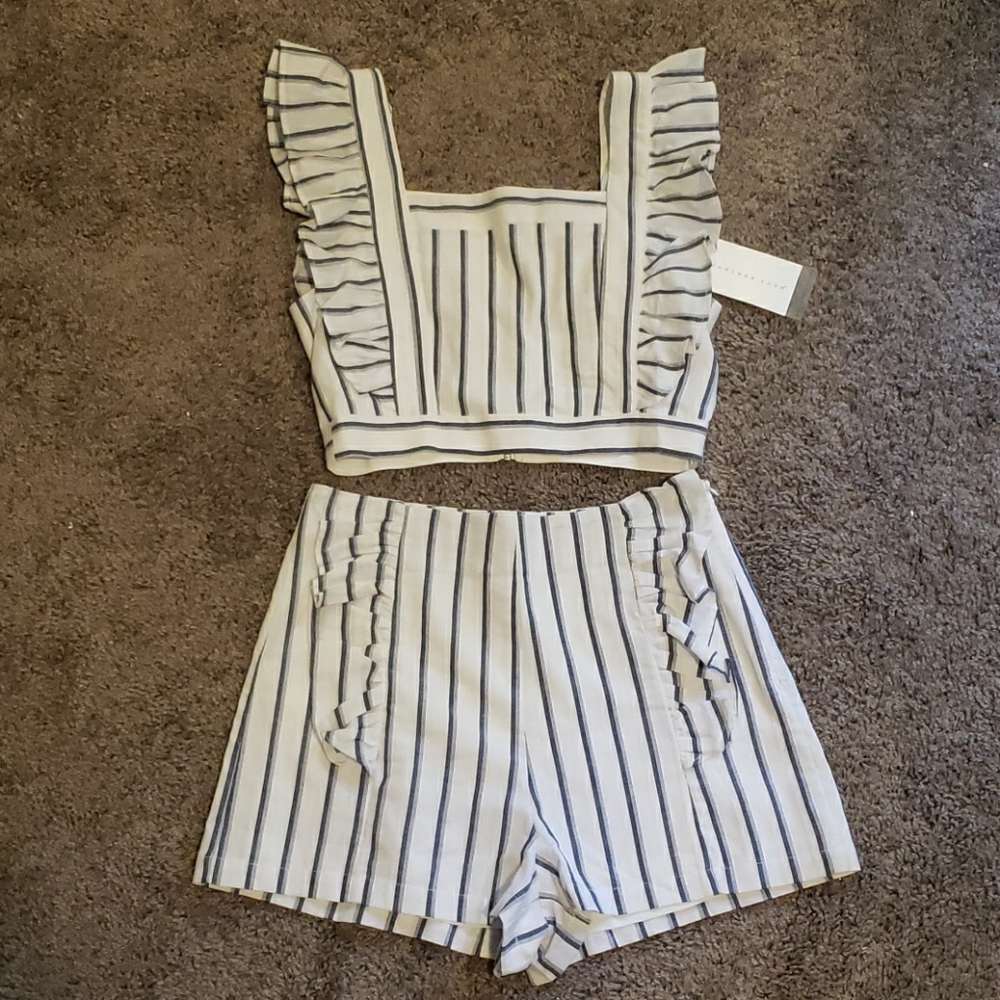 Two piece set